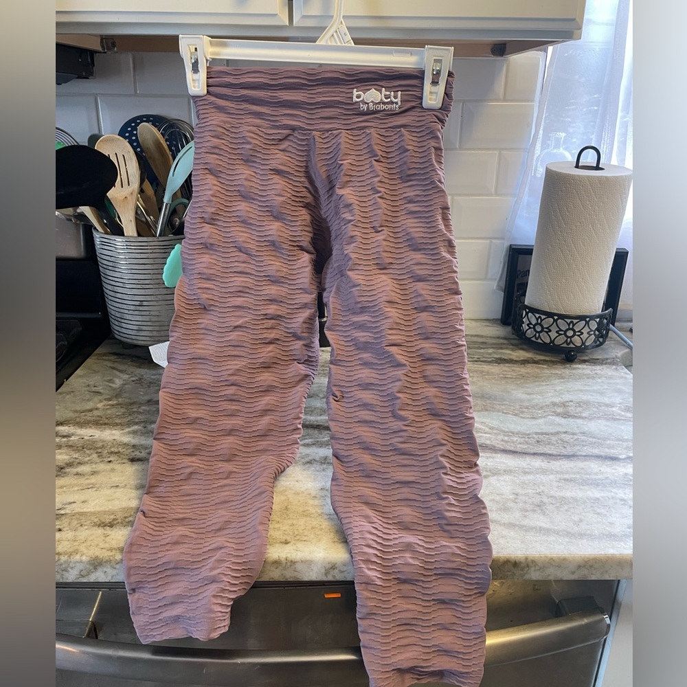 Original cropped capri workout pants